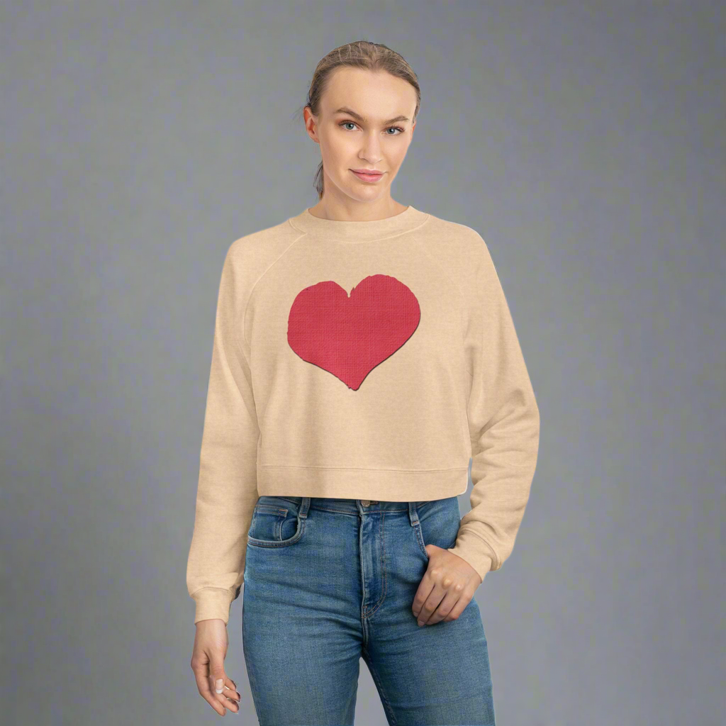 Minimalist Heart Ringer Graphic Women's Cropped Sweatshirt - Cute Casual Graphic Tee Pullover, Comfy Streetwear Jumper, Trendy Short